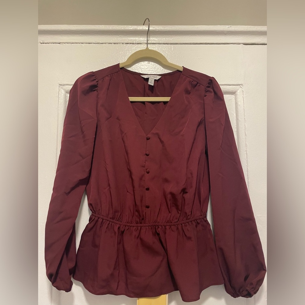 Nine West women’s peplum top
